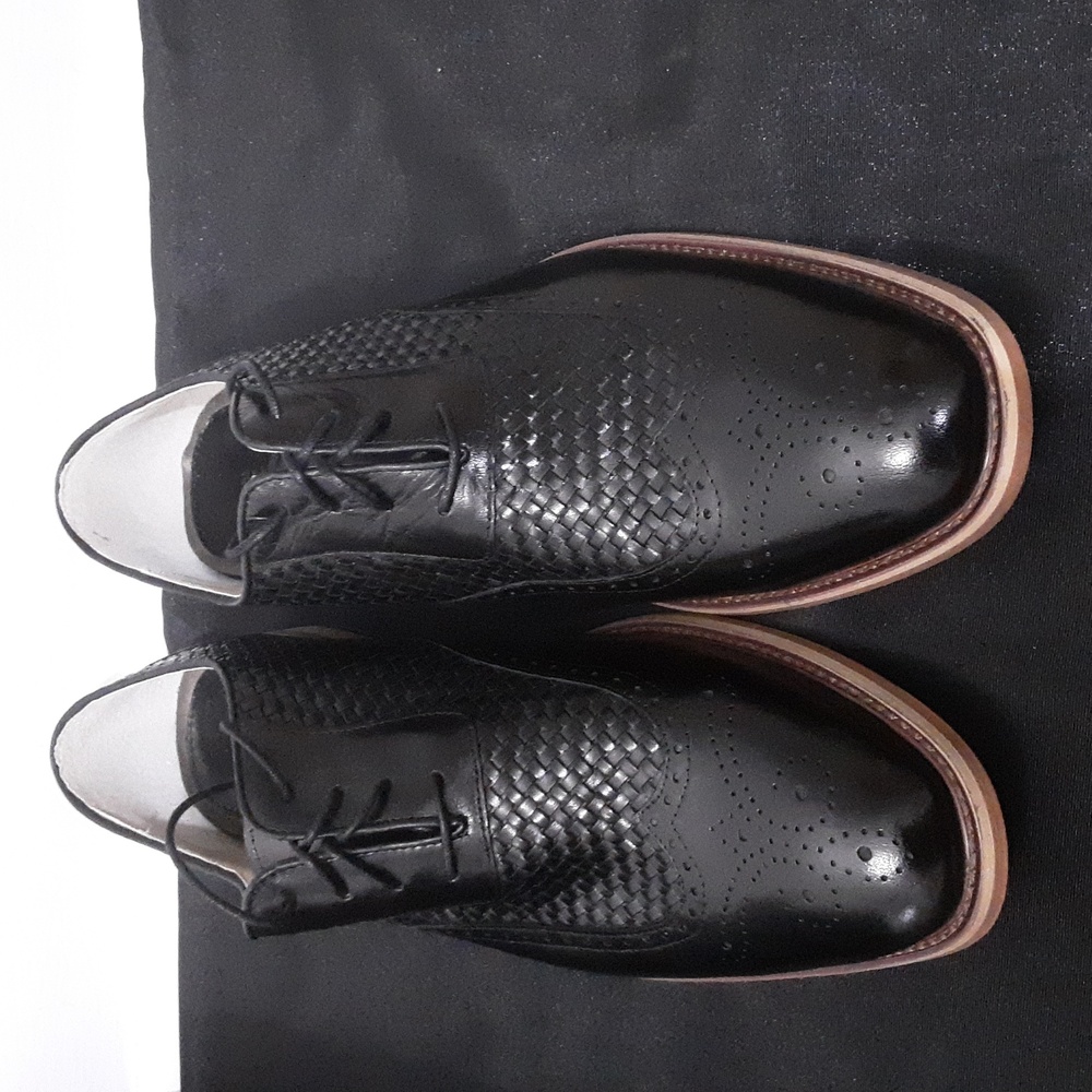 Men's Wearhouse Zanara shoes size 13 brand new.